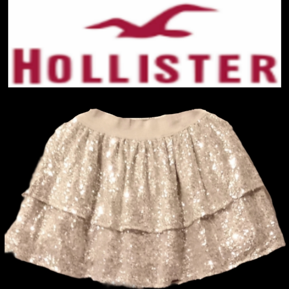 Hollister Silver Tiered Sequined Mini Skirt Medium